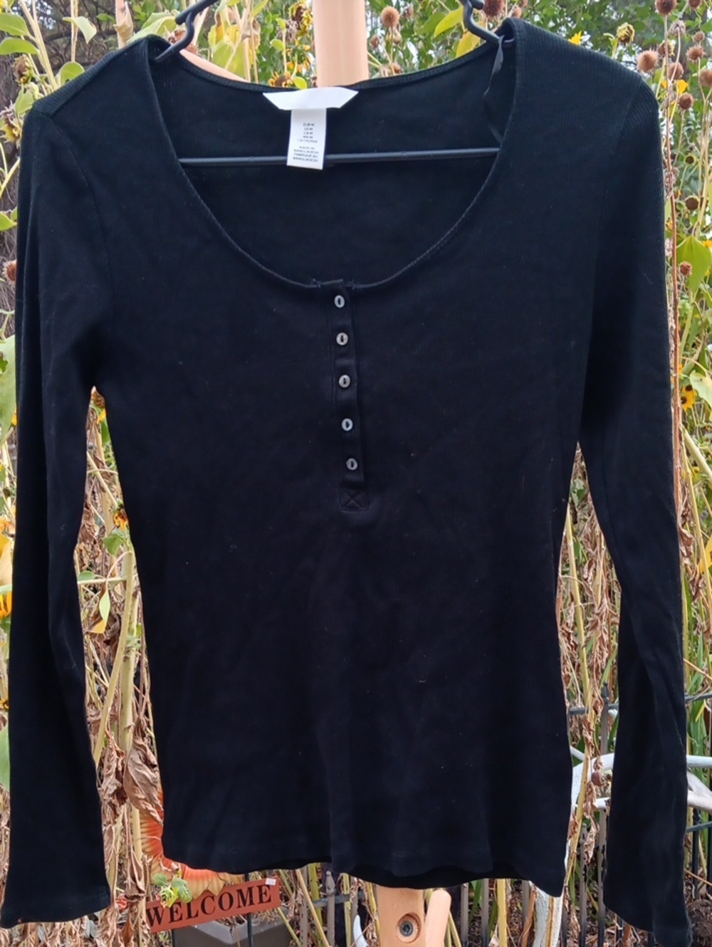 H&M Black Long-Sleeve Henley Ribbed Top
